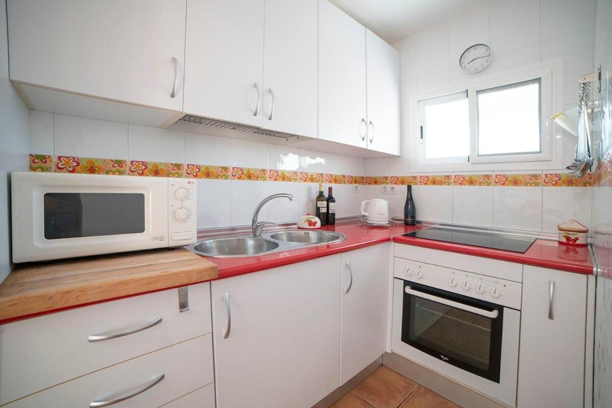 Bonito Apartamento Con Terraza - Pedregalejo Playa มาลากา ภายนอก รูปภาพ
