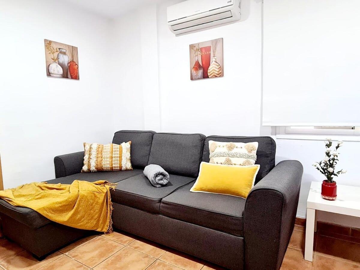 Bonito Apartamento Con Terraza - Pedregalejo Playa มาลากา ภายนอก รูปภาพ