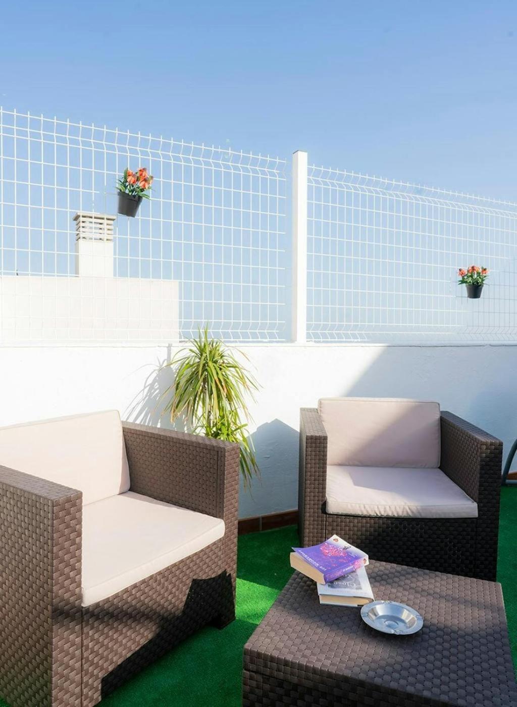 Bonito Apartamento Con Terraza - Pedregalejo Playa มาลากา ภายนอก รูปภาพ